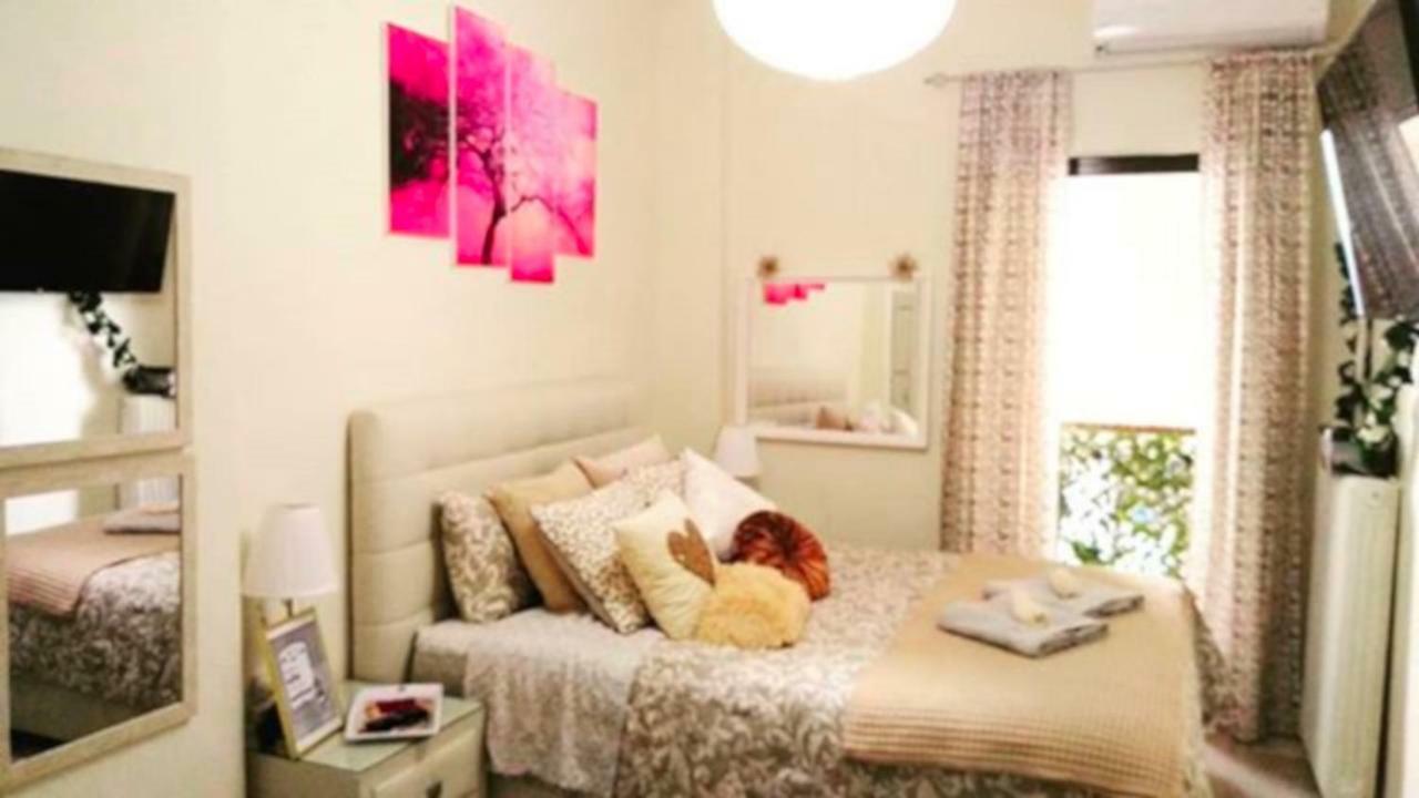 Theano'S Cozy & Quiet Lux Central Flat - Wifi & Full Amenities Patras Ngoại thất bức ảnh